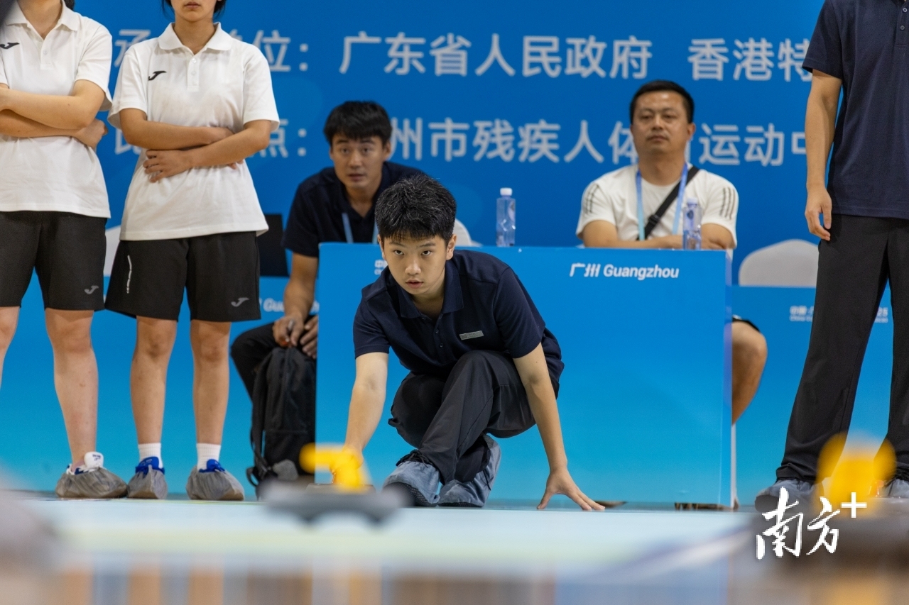 全国, 的赛事中
