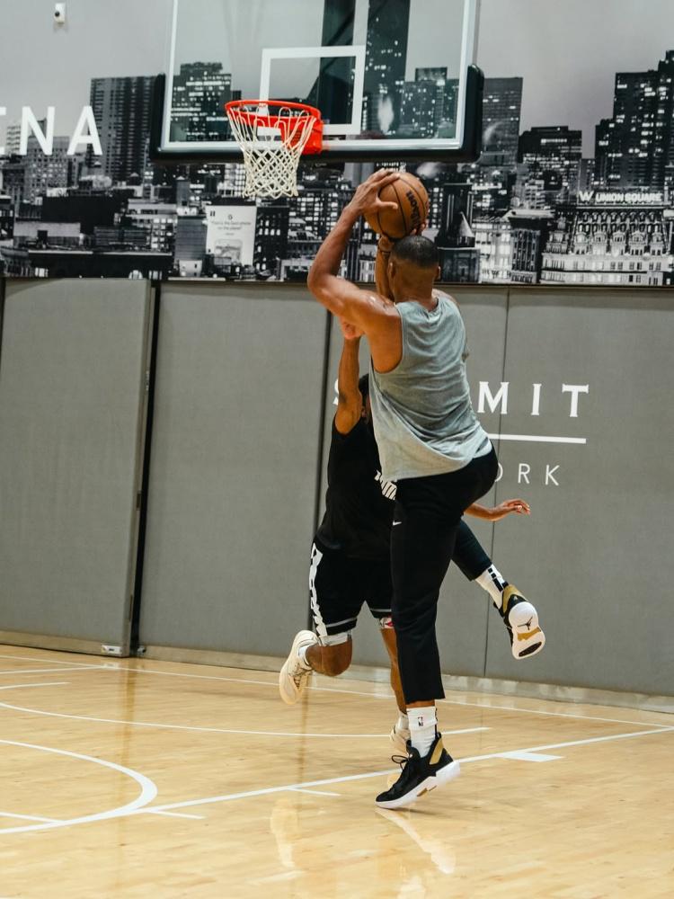 转发了今天, 日讯